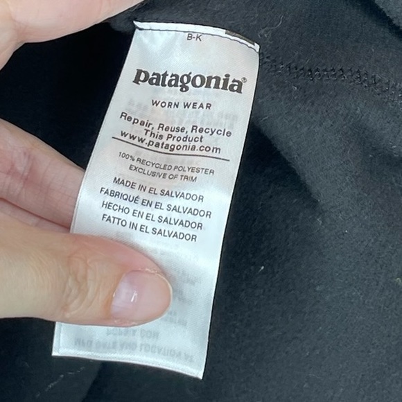Patagonia Women's Micro D 1/4-Zip Fleece pullover size small - Picture 5 of 10